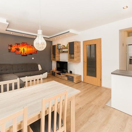 Apartma Jelendol Тржич Екстер'єр фото